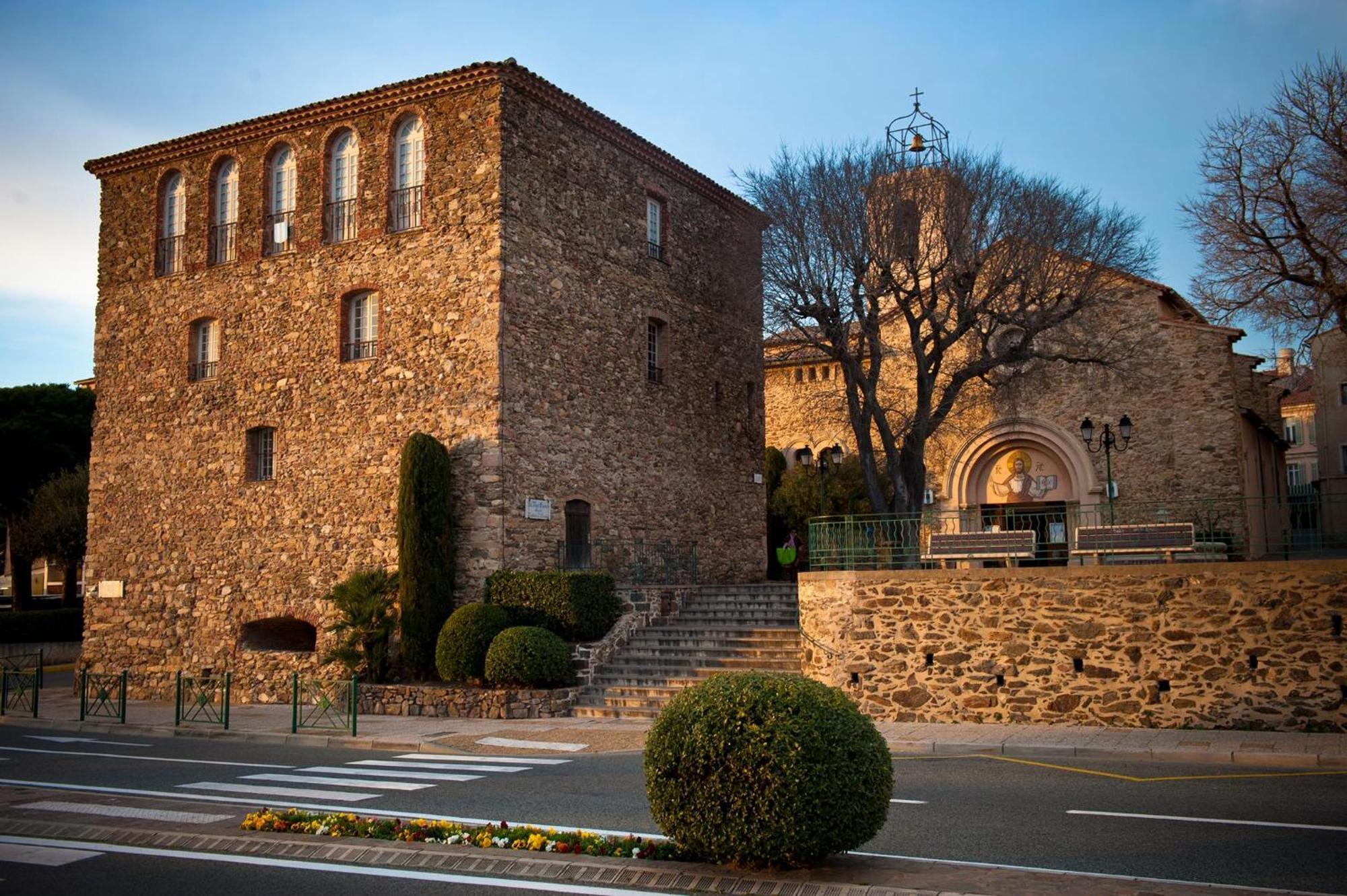 Front De Mer Golfe De Saint-Tropez Sainte-Maxime Exterior photo